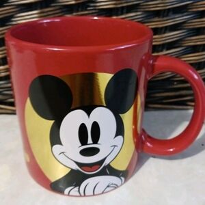 EUC Disney Mickey Mouse Coffee Tea Mug Cup 18 Oz  #101